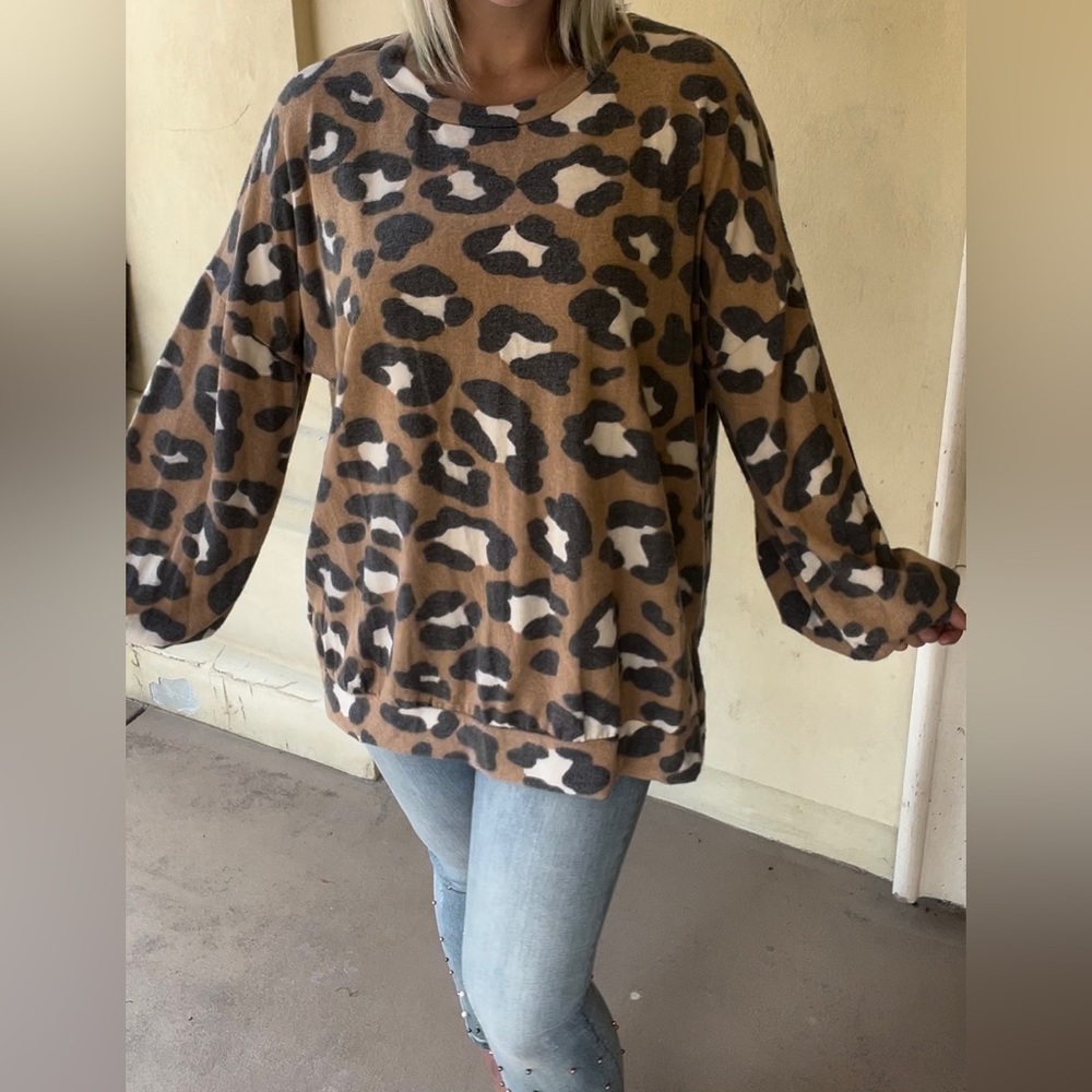 Rae Mode cheetah sweater